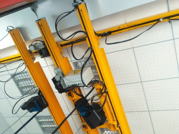 KBK雙梁懸掛起重機(jī)